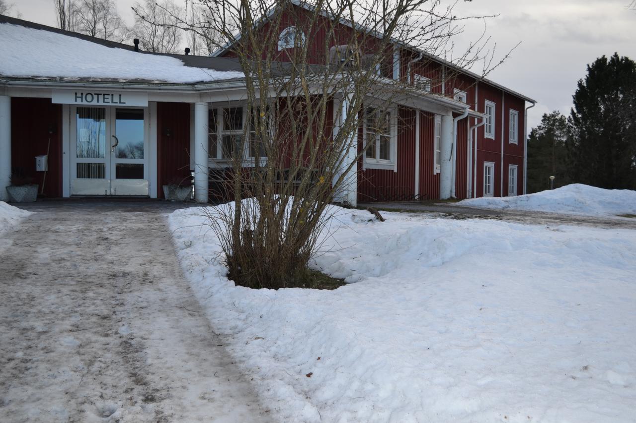 Juthbacka Hotell Uusikaarlepyy Exterior foto